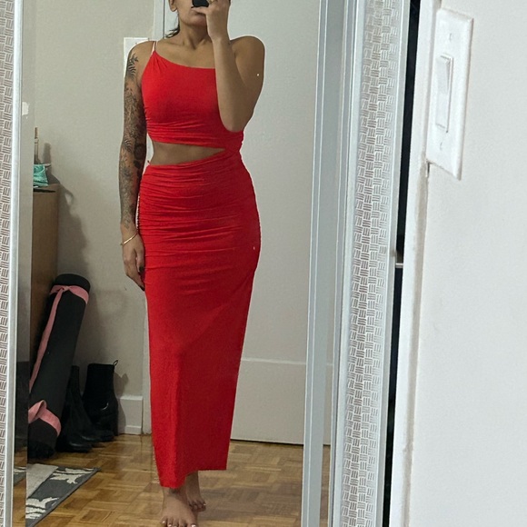 Zara Dress - Picture 4 of 5